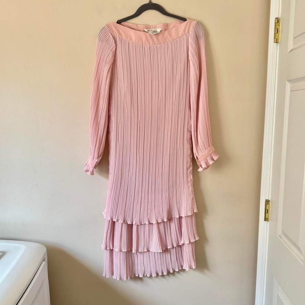 Vintage 60s‎ / 70s pleated pastel pink shift dress layered ruffle lettuce rose